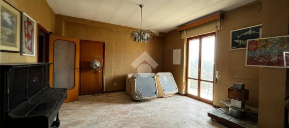 Apartamento T5 em Castelliri, Italy N.º 381034 2