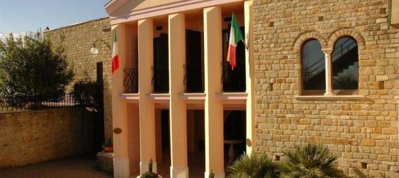 46 Schlafzimmer Hotel in Sarnano, Italy, Nr. 81737 17