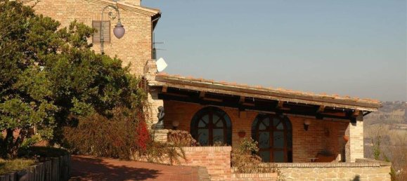 46 Schlafzimmer Hotel in Sarnano, Italy, Nr. 81737 15