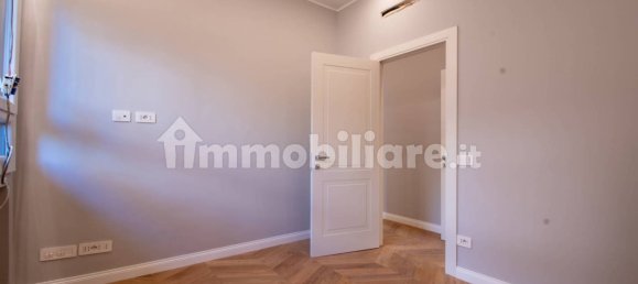2 bedrooms Apartment in Milan, Italy No. 248884 24