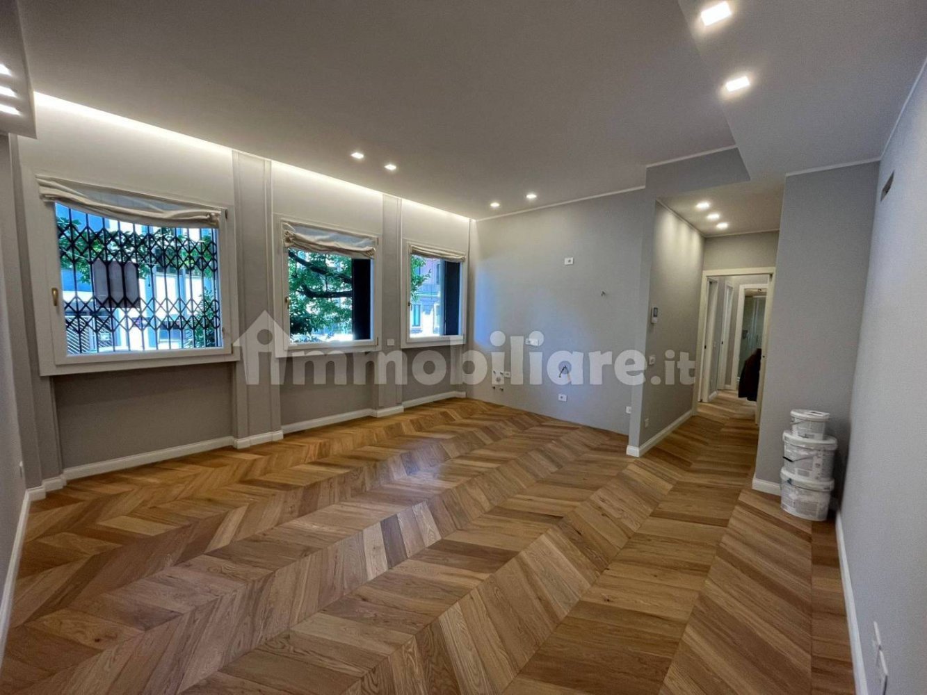 2 bedrooms Apartment in Milan, Italy No. 248884