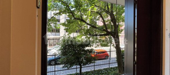 2 bedrooms Apartment in Milan, Italy No. 248884 27