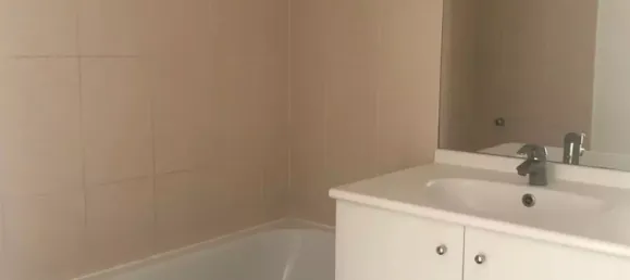 1 bedroom Apartment in Trappes, France No. 169078 6