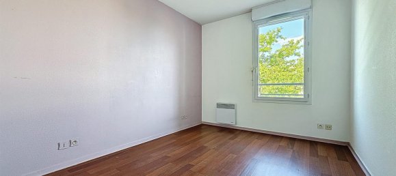 2 Schlafzimmer Wohnung in Pau, France, Nr. 303223 3
