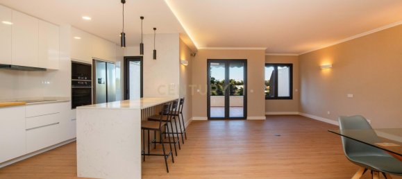 3 bedrooms Apartment in Cascais, Portugal No. 124055 6