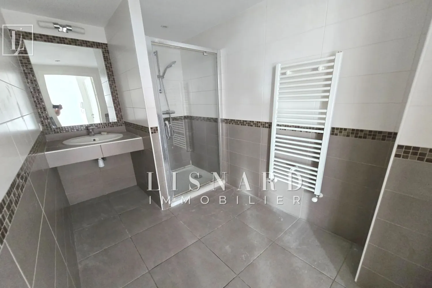 2 Schlafzimmer Wohnung in Vallauris, France, Nr. 327918