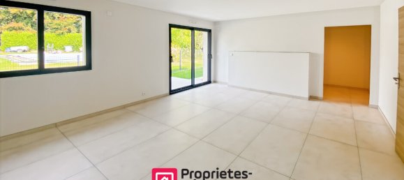 Casa de 3 dormitorios en Le Thuit, France No. 361559 15