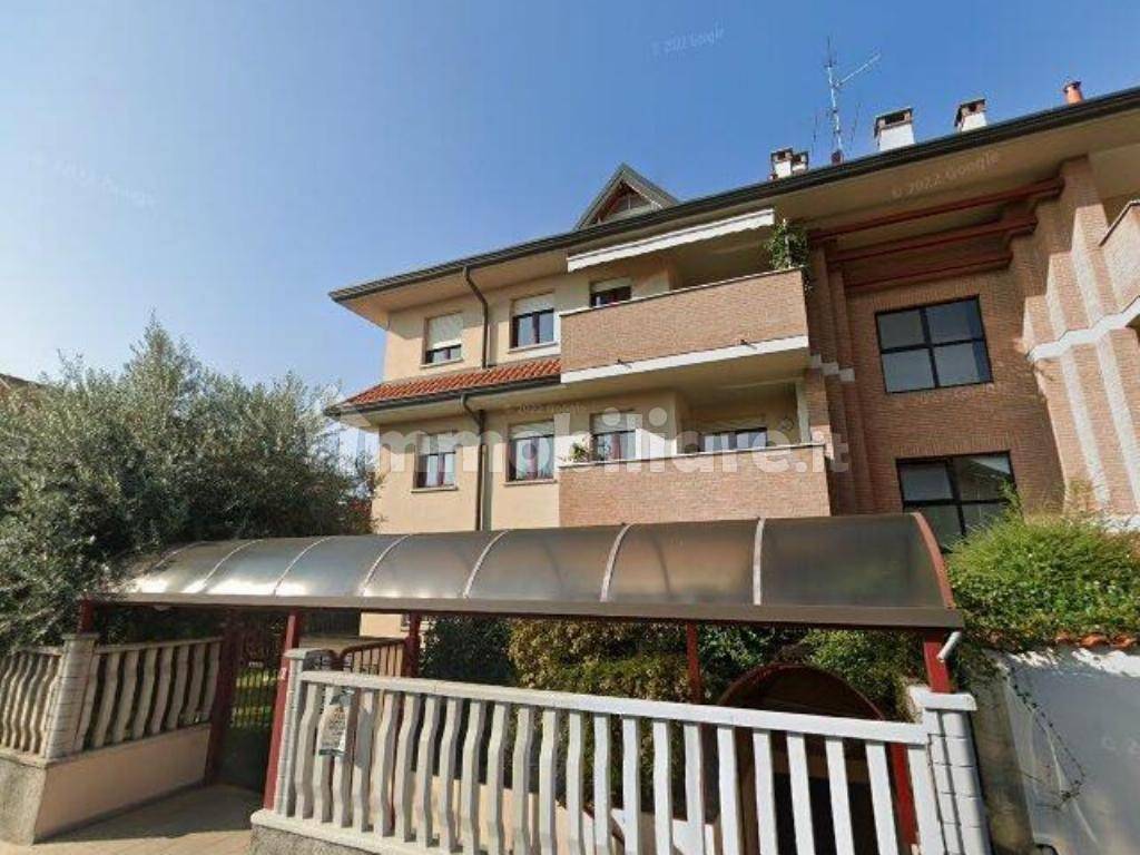 5 bedrooms Apartment in Gorla Minore, Italy No. 283551