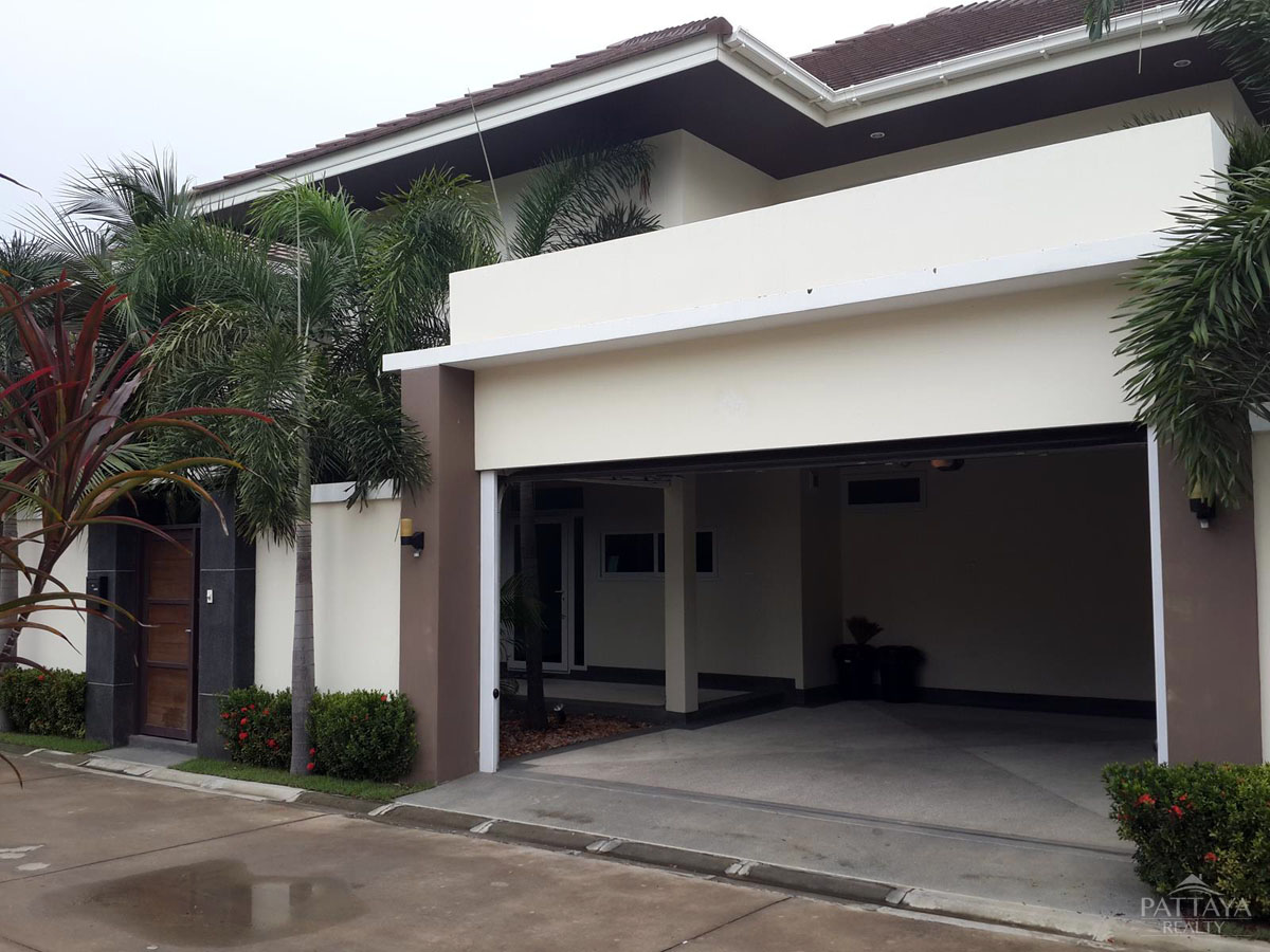 Кафе / ресторан с 4 спальнями в Паттайя, Таиланд № 1597