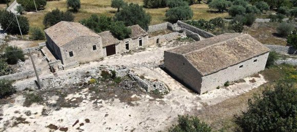 3-Zimmer Haus in Modica, Italy, Nr. 237434 2