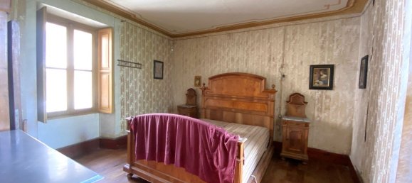8 Schlafzimmer Villa in Bee, Italy, Nr. 140382 14