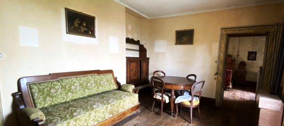 8 Schlafzimmer Villa in Bee, Italy, Nr. 140382 16