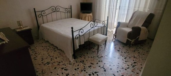 6 rooms House in Caserta, Italy No. 65245 10