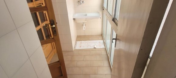 6 rooms House in Caserta, Italy No. 65245 3