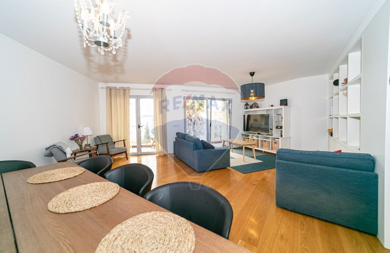 3 bedrooms Apartment in Cascais, Portugal No. 77079