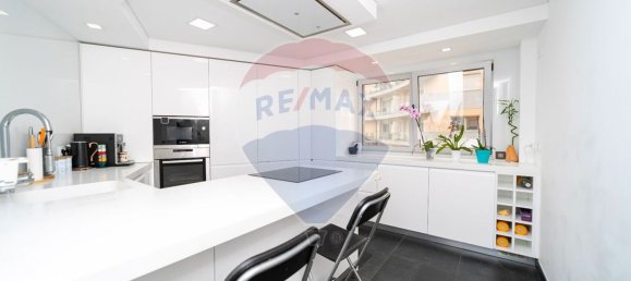 3 bedrooms Apartment in Cascais, Portugal No. 77079 19