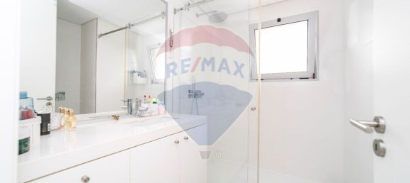 3 bedrooms Apartment in Cascais, Portugal No. 77079 5