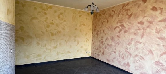 Studio in Giussago, Italy, Nr. 135317 7