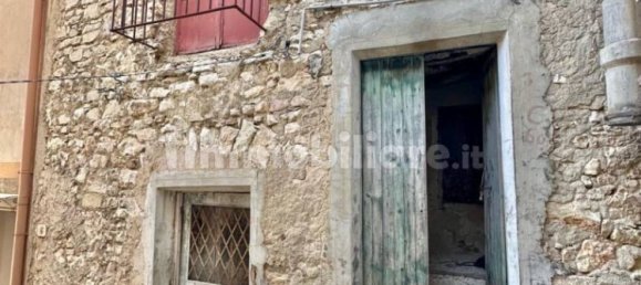 1 غرف نوم منزل في Bisacquino, Italy رقم 296517 12