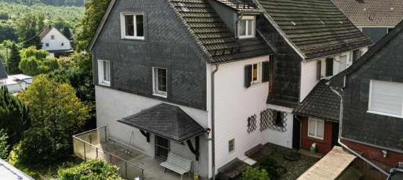 11-Zimmer Stadthaus in Oberbergischer, Germany, Nr. 229337 5