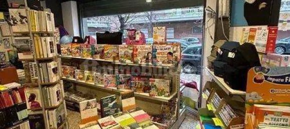 Propiedad comercial de 2 habitaciónes en Rome, Italy No. 350768 7