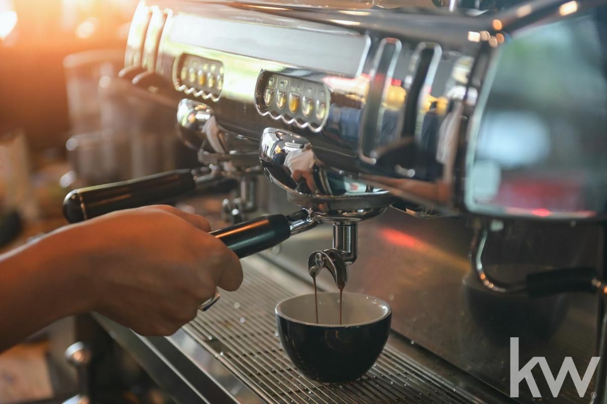 Gewerbliche Immobilie in Paris, France 113m², Nr. 127308