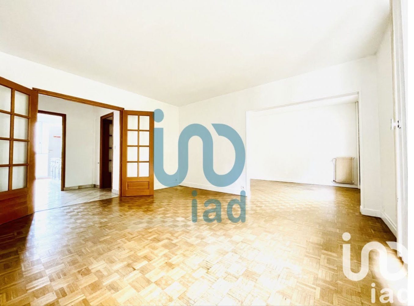 3 bedrooms Apartment in Charleville-Mezieres, France No. 237854