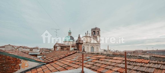 Edificio de 5 habitaciónes en Vigevano, Italy No. 351360 18