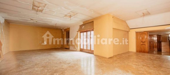 Edificio de 5 habitaciónes en Vigevano, Italy No. 351360 13