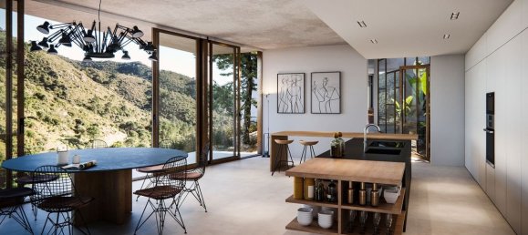 4 Schlafzimmer Villa in Benahavis, Spain, Nr. 2979 2