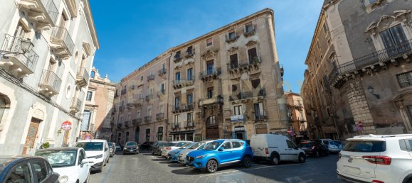 2 Schlafzimmer Wohnung in Catania, Italy, Nr. 377345 2