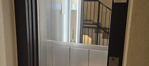 2 chambres Appartement à Krefeld, Germany No. 58317 4