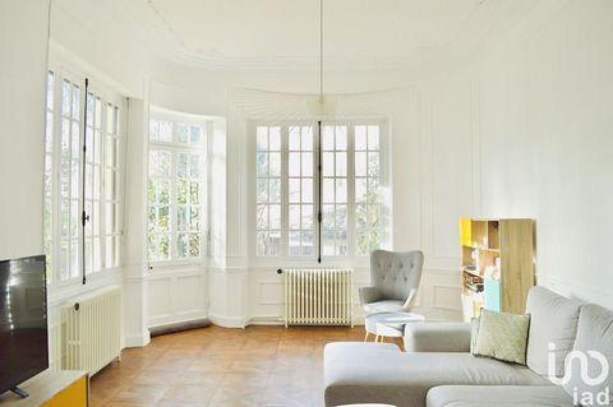 3 bedrooms House in Carcassonne, France No. 28931