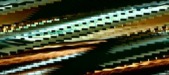 Дом с 5 спальнями в Альсерио, Италия № 115632 7