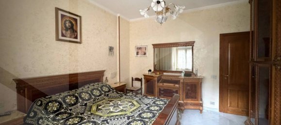 4-Zimmer Wohnung in Rome, Italy, Nr. 23673 13