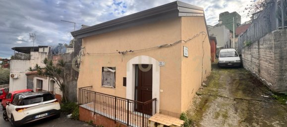 1 غرف نوم منزل في Motta Sant'Anastasia, Italy رقم 118522 3