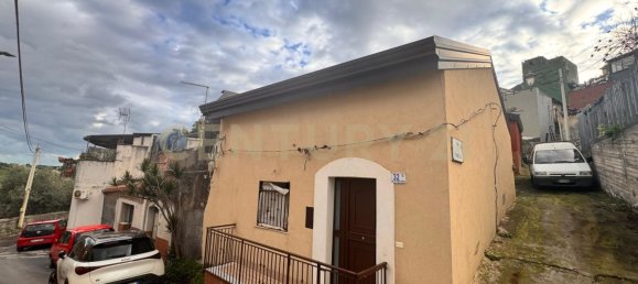 1 غرف نوم منزل في Motta Sant'Anastasia, Italy رقم 118522 4