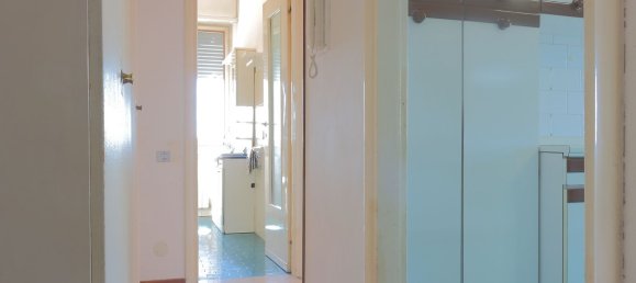 2 rooms Apartment in Limbiate, Italy No. 334541 6