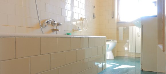 2 rooms Apartment in Limbiate, Italy No. 334541 16