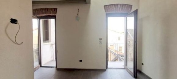 2-Zimmer Wohnung in Cuneo, Italy, Nr. 119051 11