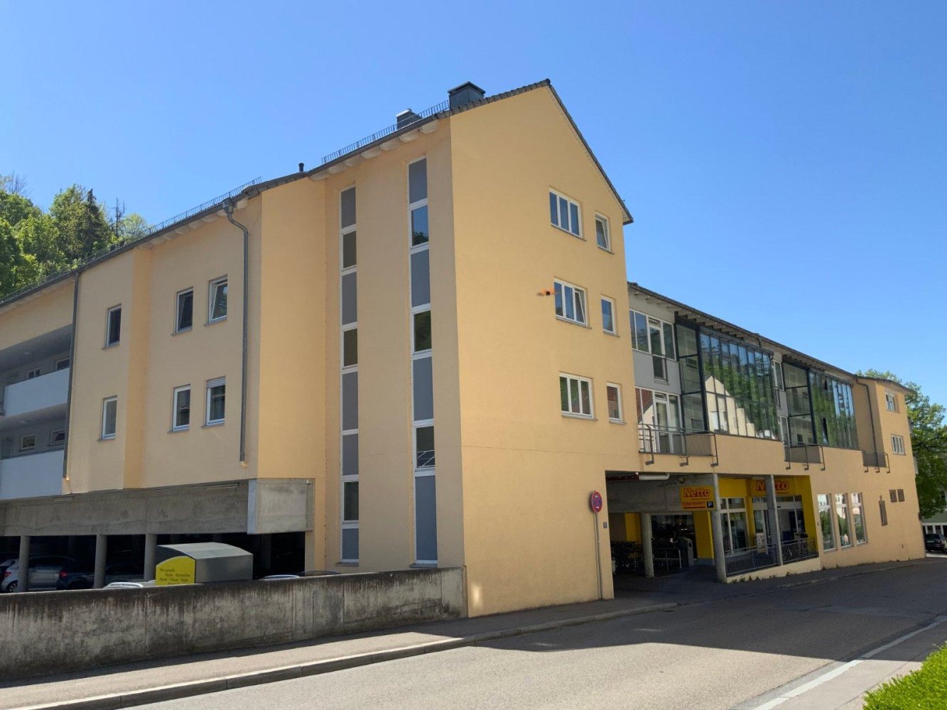 177m² Commercial property in Eichstatt, Germany No. 308716