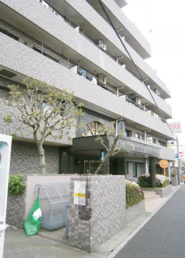 3 bedrooms Apartment in Chiba, Japan No. 3397