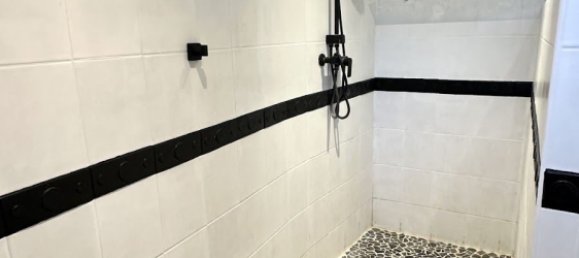 3 bedrooms Castles in Arrentieres, France No. 41492 5