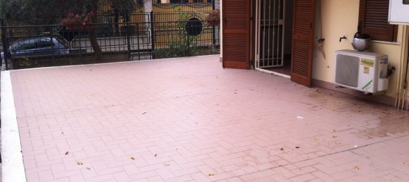 Квартира с 3 комнатами в Сан Никола ла Страда, Италия № 258040 11