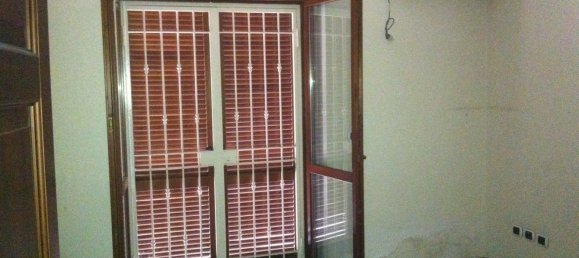 Квартира с 3 комнатами в Сан Никола ла Страда, Италия № 258040 13