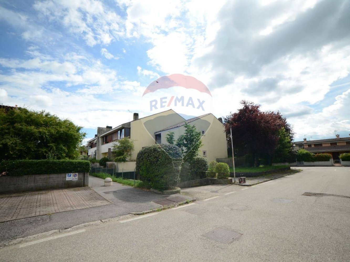 1 bedroom Apartment in Pieve di Soligo, Italy No. 215680