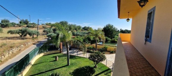 3 bedrooms Villa in Faro, Portugal No. 130543 11