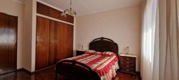 3 bedrooms Villa in Faro, Portugal No. 130543 4