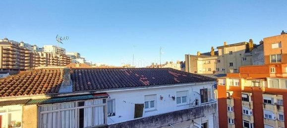 3 bedrooms Apartment in Santander, Spain No. 172429 3