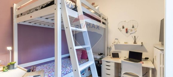 Apartamento de 4 divisões em Sesto San Giovanni, Italy N.º 290077 42